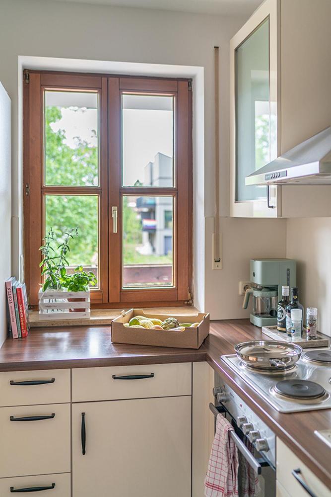 Stilvolle Seewohnung In Utting Apartment